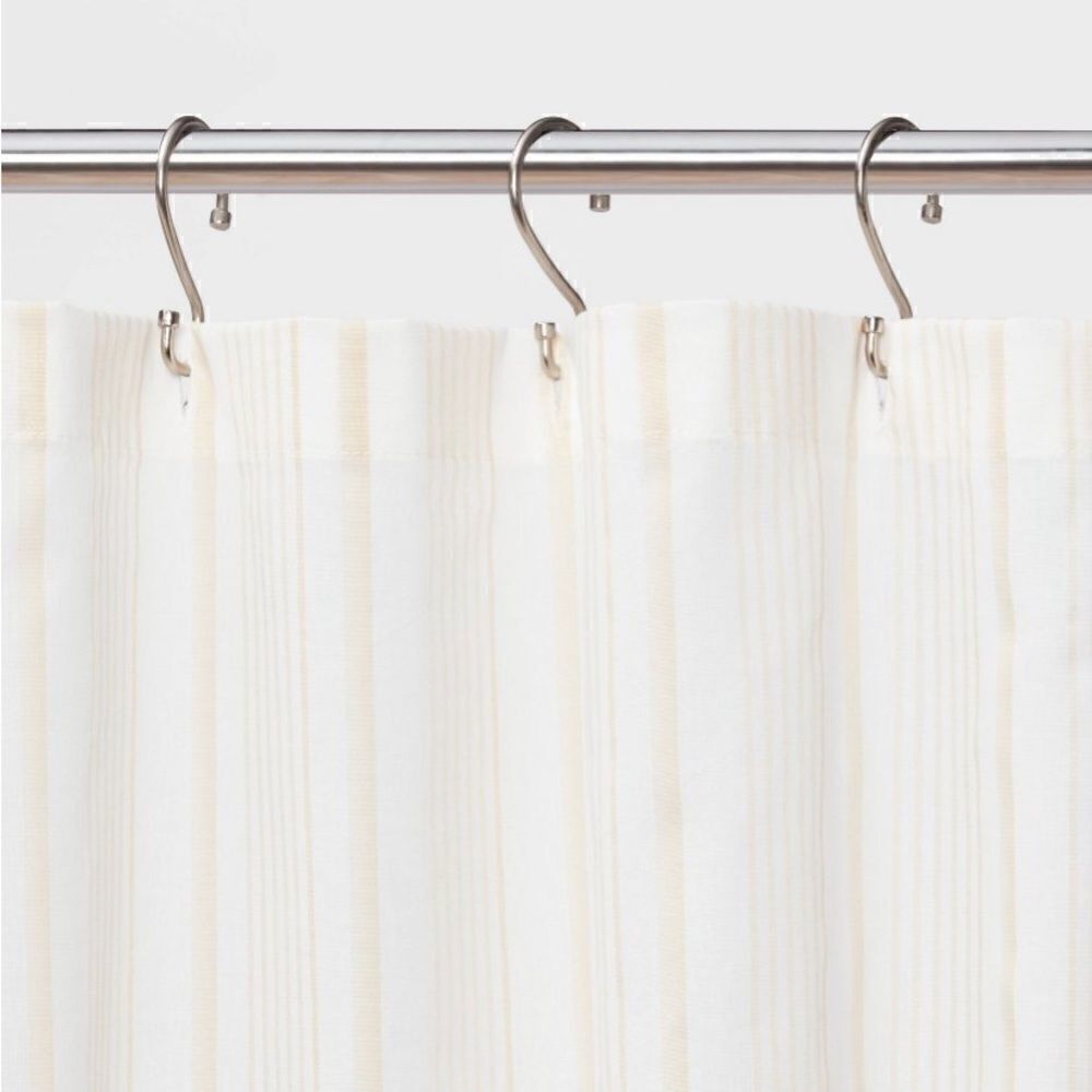 Threshold’s Shower Curtain - Picture 4 of 7